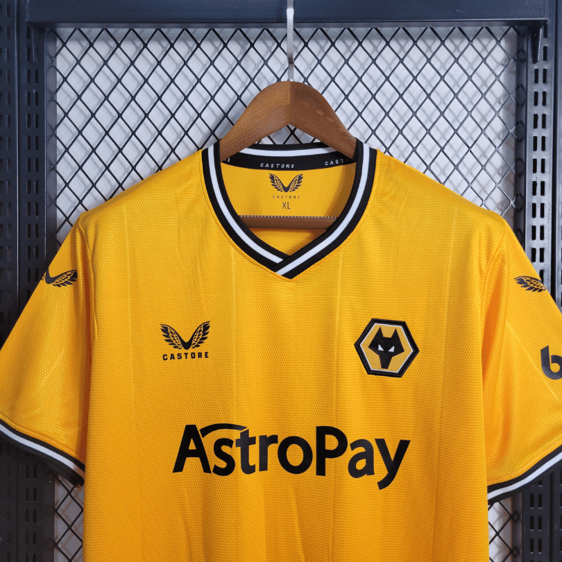 Camisa Wolverhampton 23/24 Home Torcedor Masculino