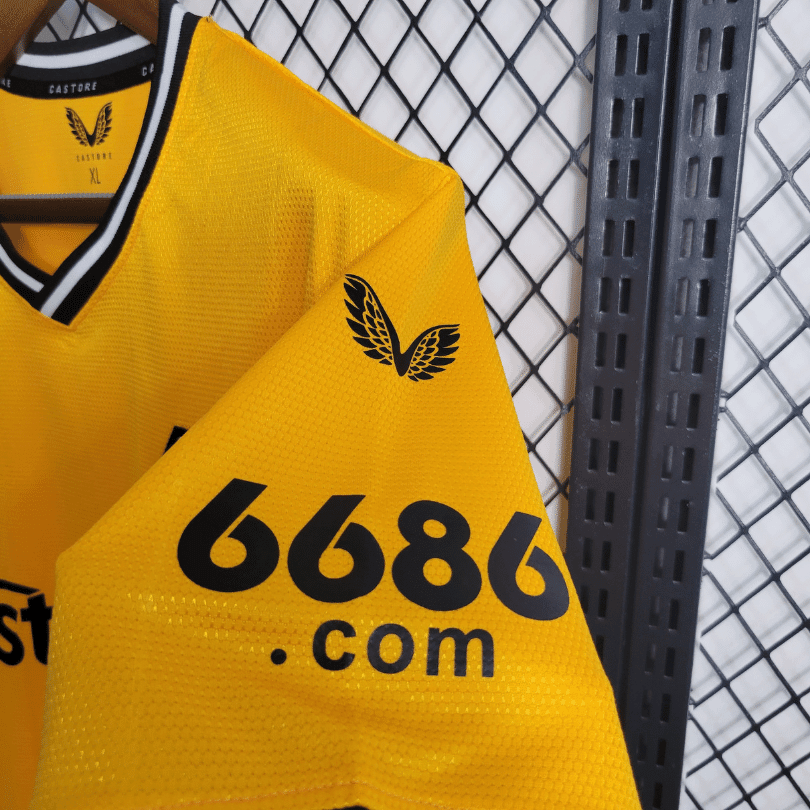 Camisa Wolverhampton 23/24 Home Torcedor Masculino