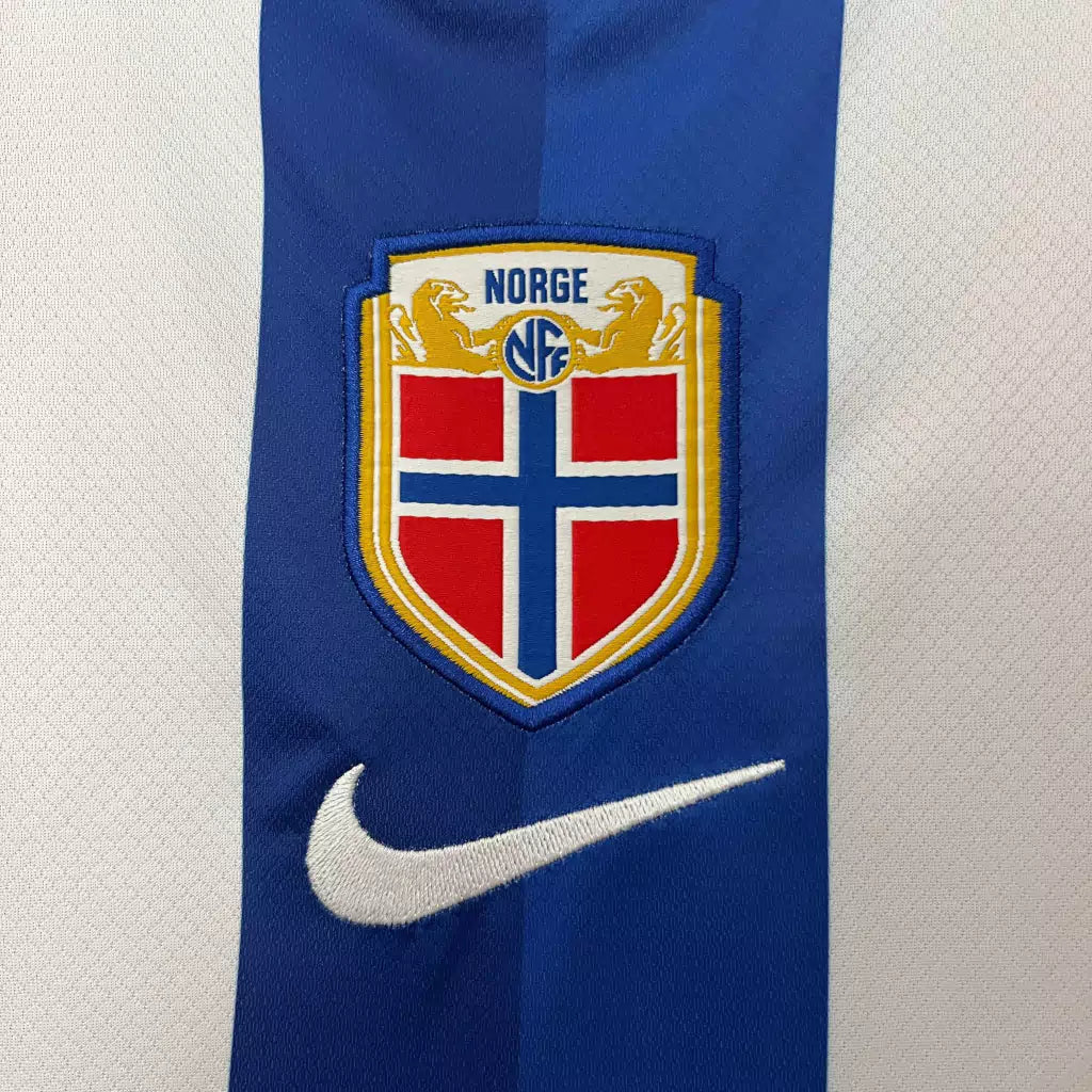Camisa Noruega 24/25 Home Torcedor Masculino